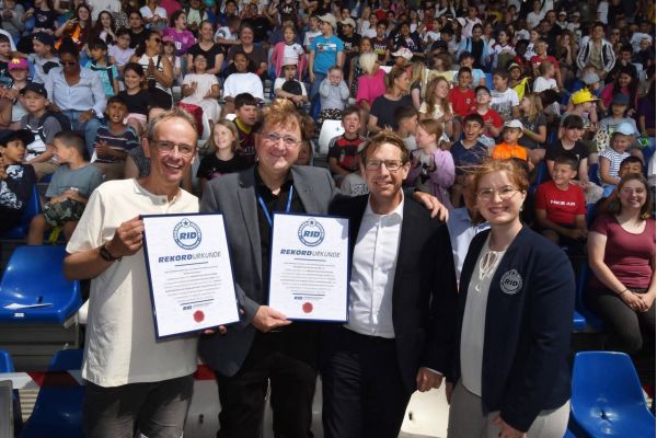 Wir haben es geschafft: Wir haben den Lese-Weltrekord